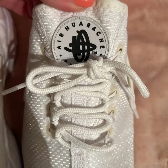 Nike Air Huarache white sneakers - Picture 4 of 8